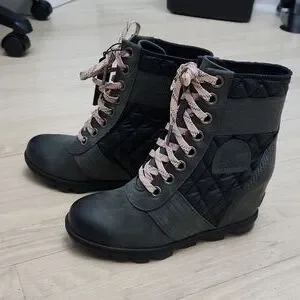 Sorel Shoes Sorel Lexie Wedge Boots Size 7 Poshmark